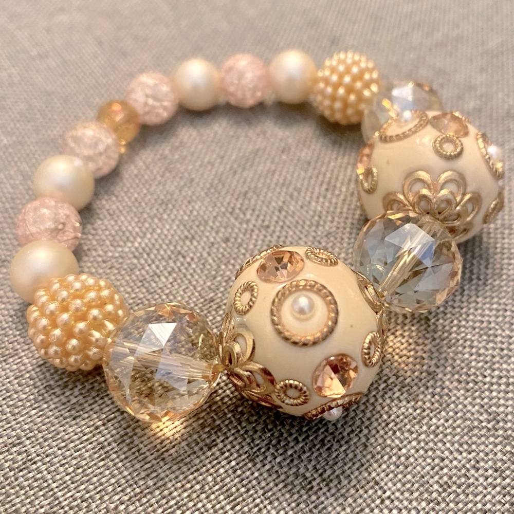 Pink cloisonné beaded Pearl bracelet